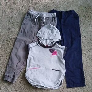 Lot Of 2 Pairs Of Pants And 1 Vest For 7 YO Boy